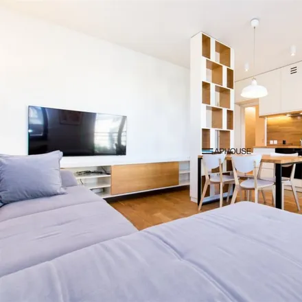 Rent this 2 bed apartment on Chmieleniec 02 in Profesora Michała Bobrzyńskiego, 30-348 Krakow