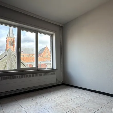 Rent this 3 bed apartment on Sint-Amandstraat in 9810 Eke, Belgium