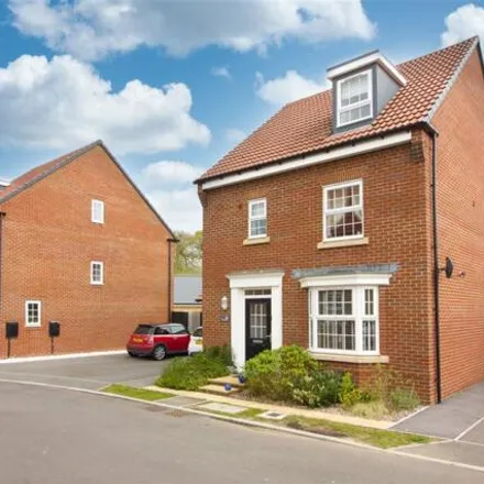 Buy this 4 bed house on 27 Withers Ground in Wiltshire, SN10 2GW
