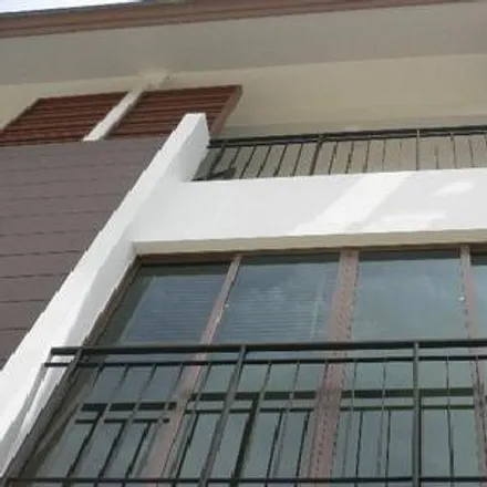 Rent this 3 bed townhouse on unnamed road in Phra Khanong District, Bangkok 10260