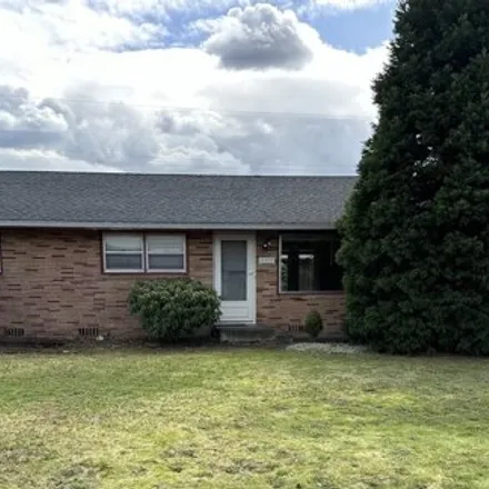 Buy this 3 bed house on 9305 Northeast 7th Street in Vancouver, WA 98664