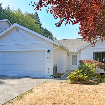 Buy this 3 bed house on 5721 Pecan Lane Northeast in Tracyton, WA 98311