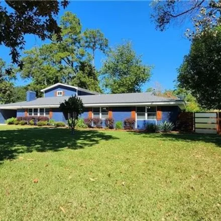 Buy this 7 bed house on 4 Fallowfield Drive in Isle of Hope, Chatham County