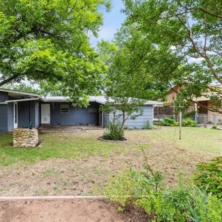 Image 5 - 412 E Orchard St, Fredericksburg, Texas, 78624 - House for sale