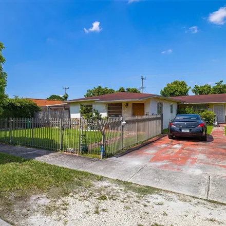 Image 2 - 9485 Southwest 38th Street, Pioneer Park, Miami-Dade County, FL 33165, USA - Duplex for sale
