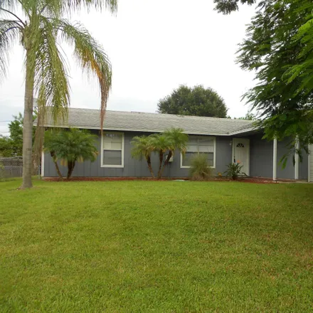 Rent this 3 bed house on 1321 Southeast Navajo Lane in Port Saint Lucie, FL 34983