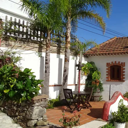 Rent this 1 bed apartment on Casal da Carrasqueira in Rua da Cabine, 2500-632 Caldas da Rainha