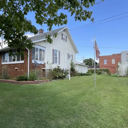 Buy this 3 bed house on Western Avenue in La Fontaine, Wabash County