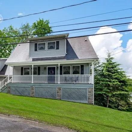 Buy this 3 bed house on 24 Robin Road in Harveys Lake, Luzerne County