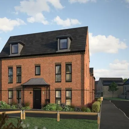 Buy this 5 bed townhouse on A425 in Daventry, NN11 6JU