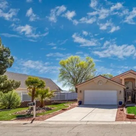 Buy this 3 bed house on 659 West Caserio Circle in Washington, UT 84780