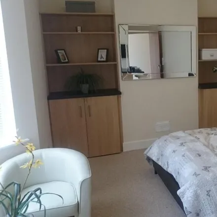 Rent this 1 bed room on High Street North in Poole, BH15 1EA