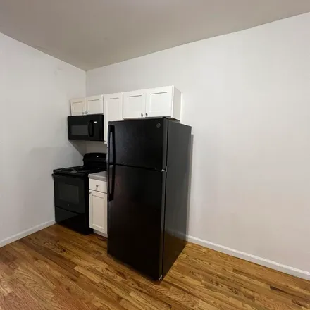 Rent this 1 bed apartment on 40 Broadway in Marion, Jersey City