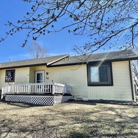Buy this 3 bed house on 36 Lake Park Drive in Winfield, KS 67156