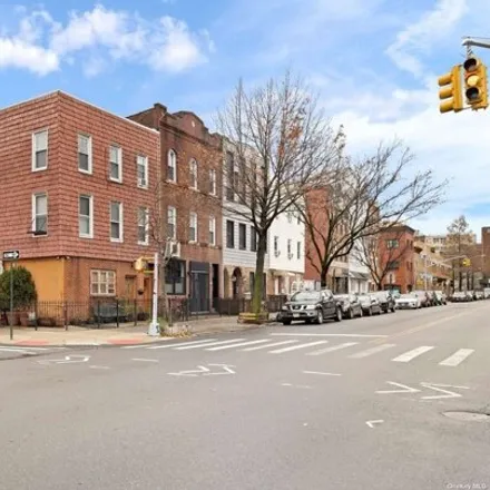 Buy this 8 bed house on 107 Roebling Street in New York, NY 11211