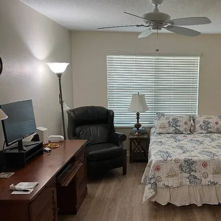 Rent this 3 bed house on The Villages in FL, 32162