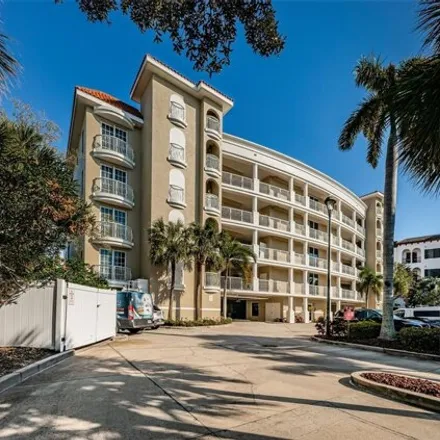 Buy this 3 bed condo on Hotel Zamora in 3701 Gulf Boulevard, Saint Pete Beach