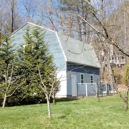 Image 7 - 29 Canal Street, Pepperell, MA 01363, USA - House for sale