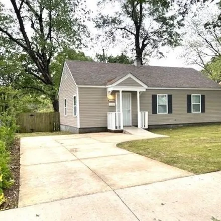 Buy this 4 bed house on 3240 Millwood Road in Memphis, TN 38109