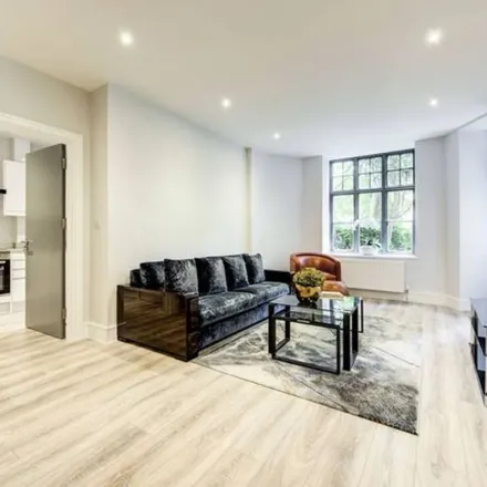 Image 7 - Dibdin House, 1-120 Maida Vale, London, W9 1QE, United Kingdom - Apartment for rent