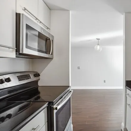 Image 8 - Portofino Apartments, 1 2nd Street, Jersey City, NJ 07302, USA - Condo for rent