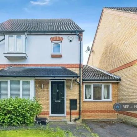 Rent this 3 bed house on Fernihough Close in Elmbridge, KT13 0UY