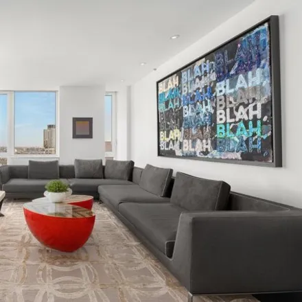 Image 2 - The Saville, East 77th Street, New York, NY 10021, USA - Condo for sale