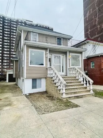Buy this 3 bed house on 325 Beach 31st Street in New York, NY 11691