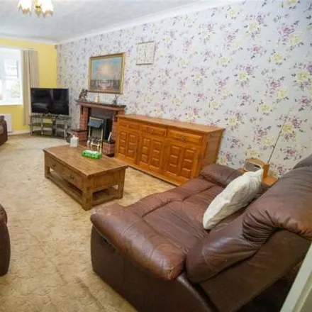 Image 5 - 5 Oldhouse Farm Close, Hall Green, B28 0XZ, United Kingdom - House for sale