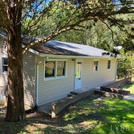 Buy this 3 bed house on 322 Brook Street in Brookneal, Campbell County