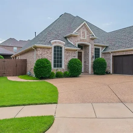 Buy this 3 bed house on 5931 Crescent Lane in Colleyville, TX 76034