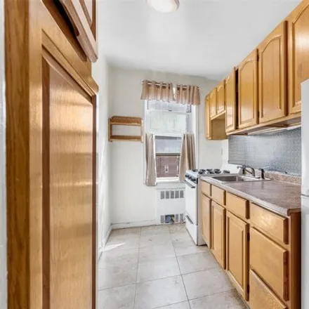 Image 7 - 3403 Avenue H, New York, NY 11210, USA - Apartment for sale