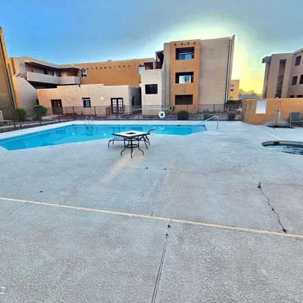 Image 9 - Casa Club Condominiums, 1810 East Blacklidge Drive, Tucson, AZ 85719, USA - Apartment for rent