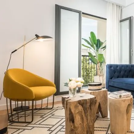 Rent this 4 bed apartment on Carrer de Bordeus in 27, 08001 Barcelona