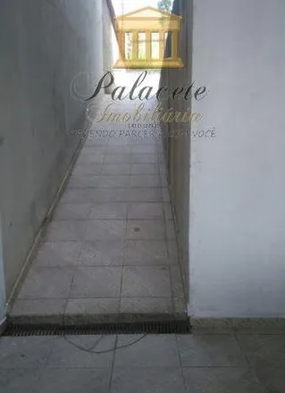 Buy this 4 bed house on Avenida Zezé Valadão in Vila Mariana, Aparecida - SP