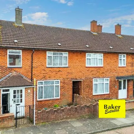 Buy this 3 bed house on Manford Cross in London, IG7 4AB