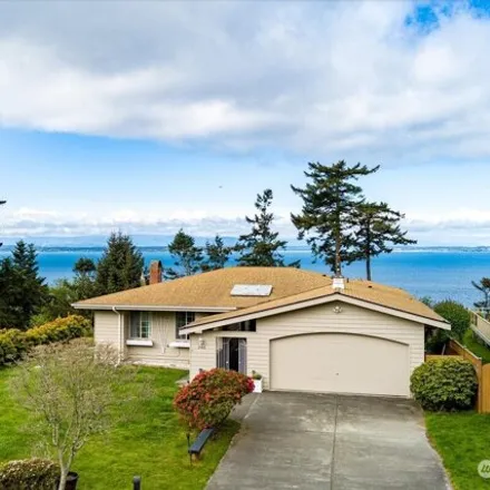 Buy this 2 bed house on 2110 Inverness Way in Island County, WA 98239