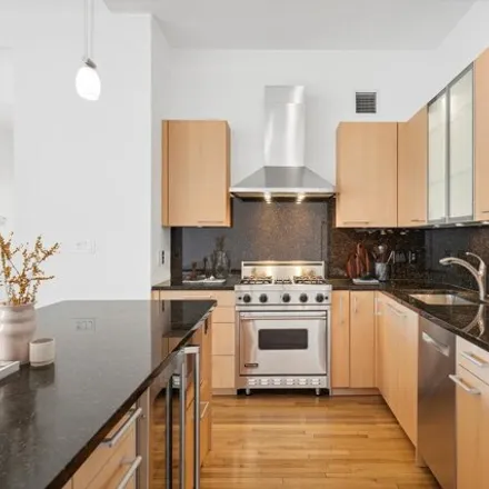 Image 3 - 121 West 19th Street, New York, NY 10011, USA - Condo for sale