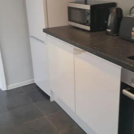 Rent this 1 bed apartment on 6 Warwick Street in Nottingham, NG7 2PJ