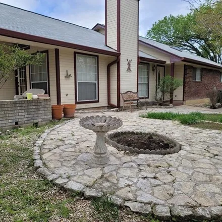 Image 3 - 499 Florian Drive, Kerrville, TX 78028, USA - House for sale