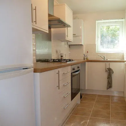 Rent this 1 bed apartment on Victoria Road in London, NW4 2RT