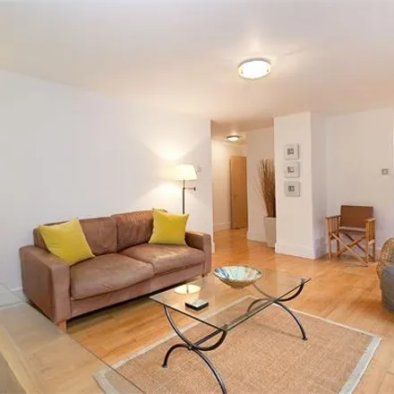 Image 4 - 1 Britton Street, London, EC1M 5UP, United Kingdom - Apartment for rent