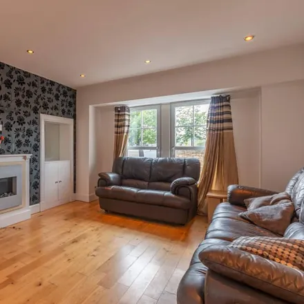 Rent this 5 bed apartment on The Riverside Tavern in Inveresk Road, Musselburgh