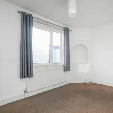 Image 9 - 77 Sighthill Drive, City of Edinburgh, EH11 4QW, United Kingdom - Apartment for sale