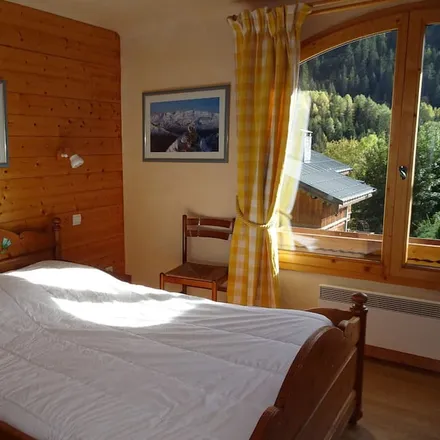 Rent this 5 bed apartment on 73350 Champagny-en-Vanoise
