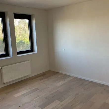 Rent this 1 bed apartment on Grotesteenweg-Noord 2 in 9052 Ghent, Belgium