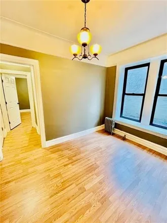 Image 3 - 2234 Ocean Avenue, New York, NY 11229, USA - Apartment for sale