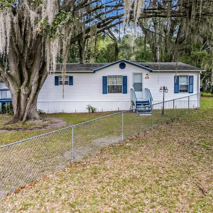 Buy this 3 bed house on 614 Ray Street in Lady Lake, FL 32159