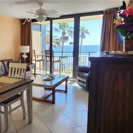 Image 7 - Hawaiian Inn Beach Resort, South Atlantic Avenue, Daytona Beach, FL 32118, USA - Condo for sale