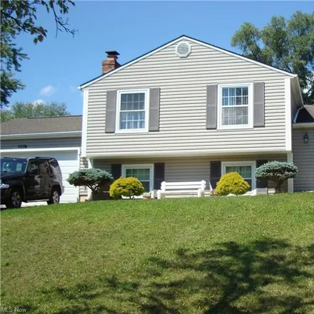 Buy this 3 bed house on 5504 Celeste View Drive in Stow, OH 44224